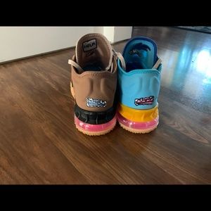 Men’s 7.5 lebron James 18 space jam basketball shoes brand new with box